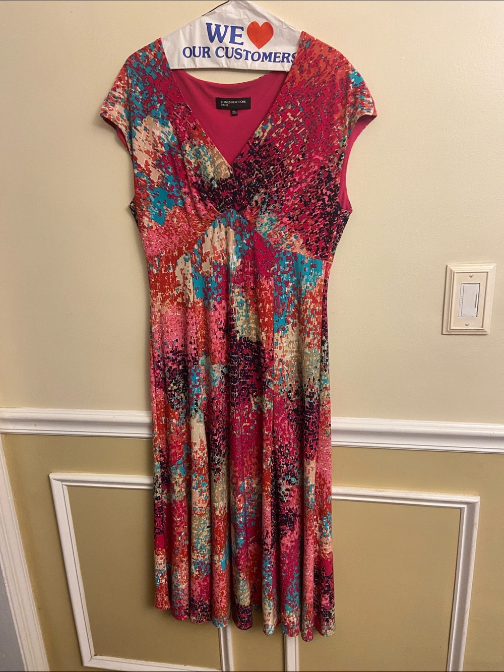 Jones New York sleeveless midi dress